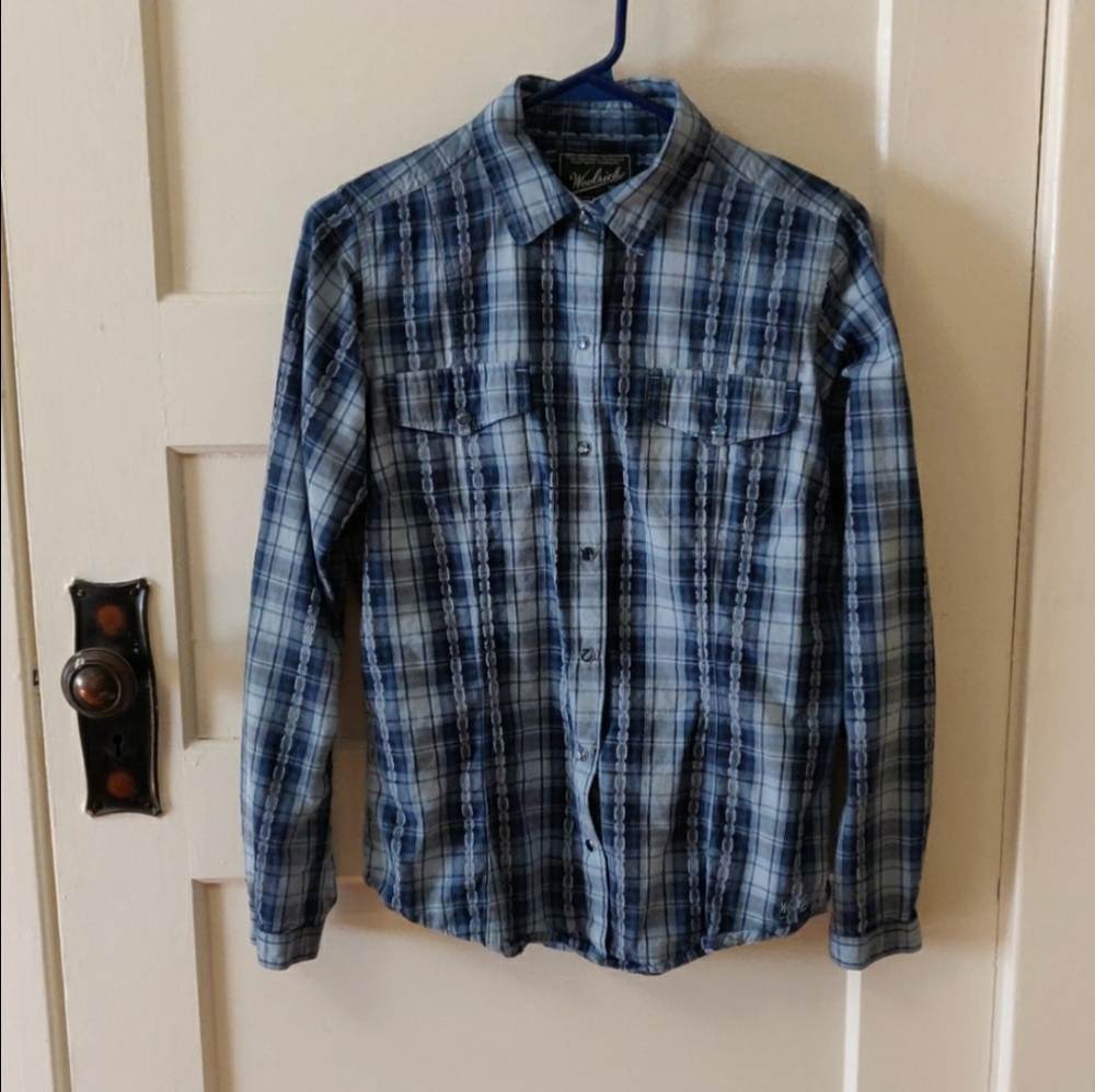 Small woolrich ladies blue plaid  button down